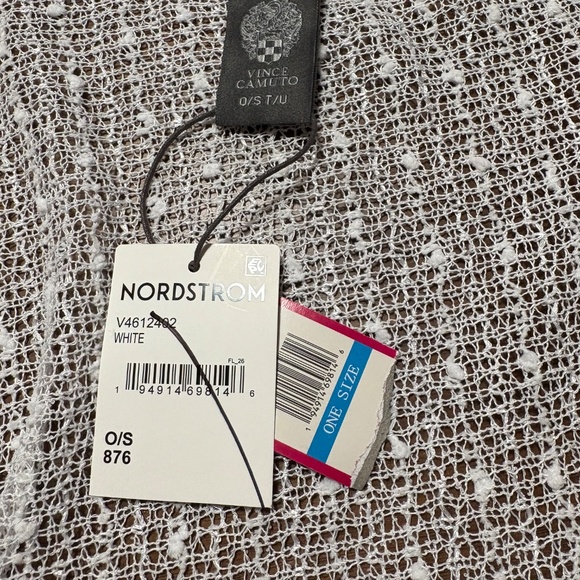NWT Vince Camuto coverup - white with sequins - one size - Picture 4 of 6